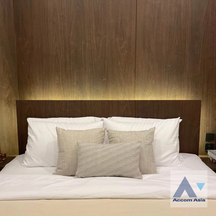 14  3 br Condominium for rent and sale in Sukhumvit ,Bangkok MRT Queen Sirikit National Convention Center at Life Rama 4-Asoke AA45016