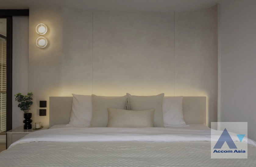 15  3 br Condominium for rent and sale in Sukhumvit ,Bangkok MRT Queen Sirikit National Convention Center at Life Rama 4-Asoke AA45016