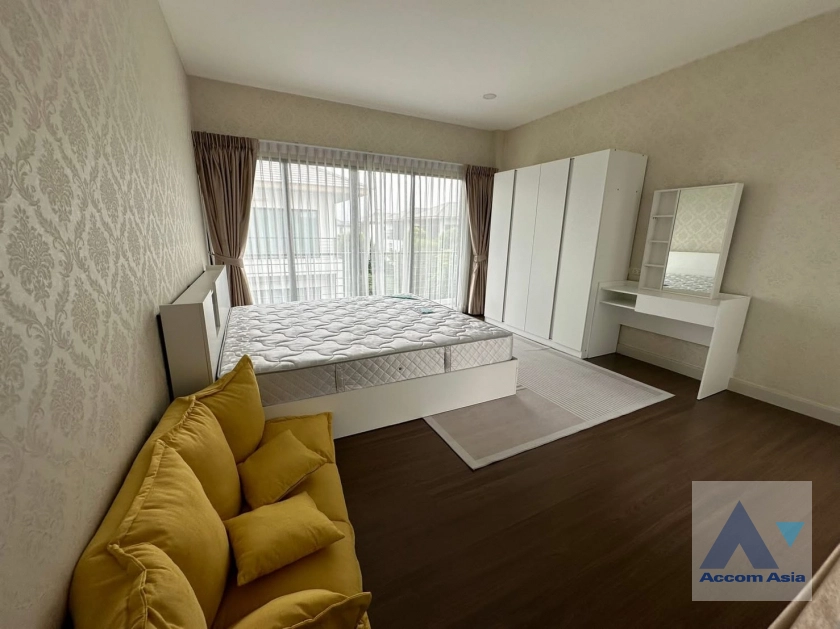 8  5 br House for rent and sale in Pattanakarn ,Bangkok  at House AA45019