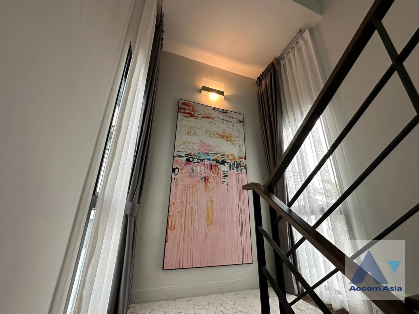 7  5 br House for rent and sale in Pattanakarn ,Bangkok  at House AA45019