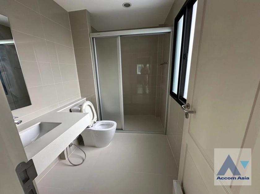 15  5 br House for rent and sale in Pattanakarn ,Bangkok  at House AA45019