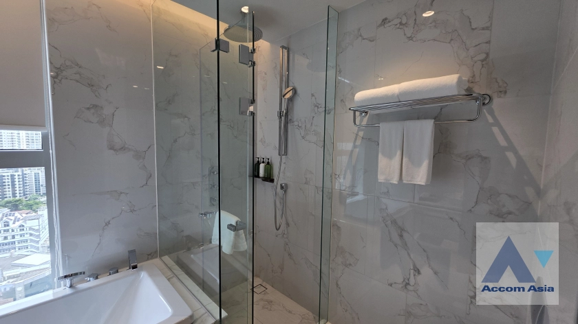 20  2 br Apartment for rent and sale in Sukhumvit ,Bangkok BTS Thong Lo at La Clef Bangkok by The Crest Collection AA45022