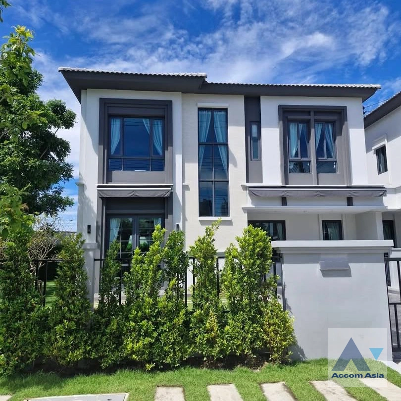 Fully Furnished, Pet friendly |  Grande Pleno Sukhumvit - Bangna House  3 Bedroom for Sale & Rent   in Samutprakan Samutprakan