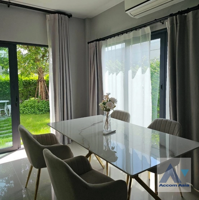 unitFully Furnished, Pet friendly |  3 Bedrooms  House For Rent & Sale in Samutprakan, Samutprakan  (AA45026)