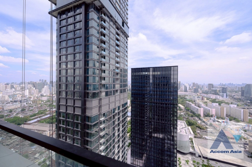 28  2 br Condominium For Sale in Ploenchit ,Bangkok MRT Lumphini at ONE Bangkok AA45028
