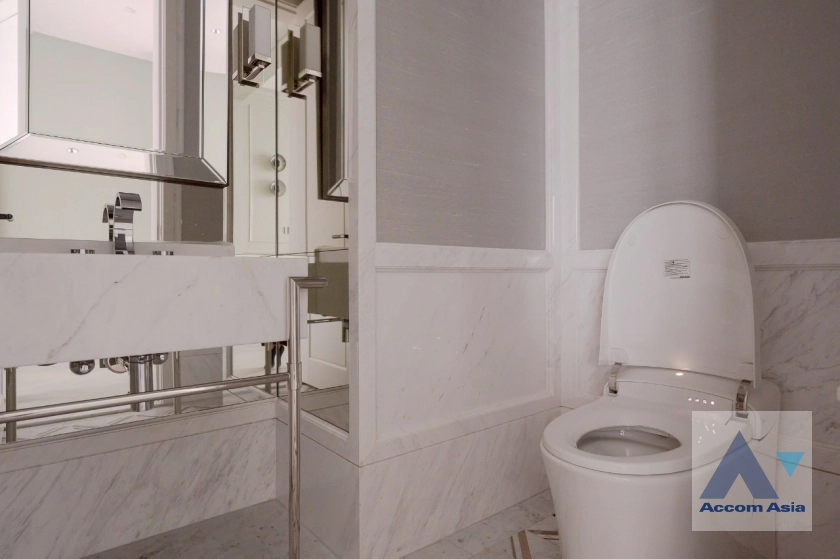 20  2 br Condominium For Sale in Ploenchit ,Bangkok MRT Lumphini at ONE Bangkok AA45028