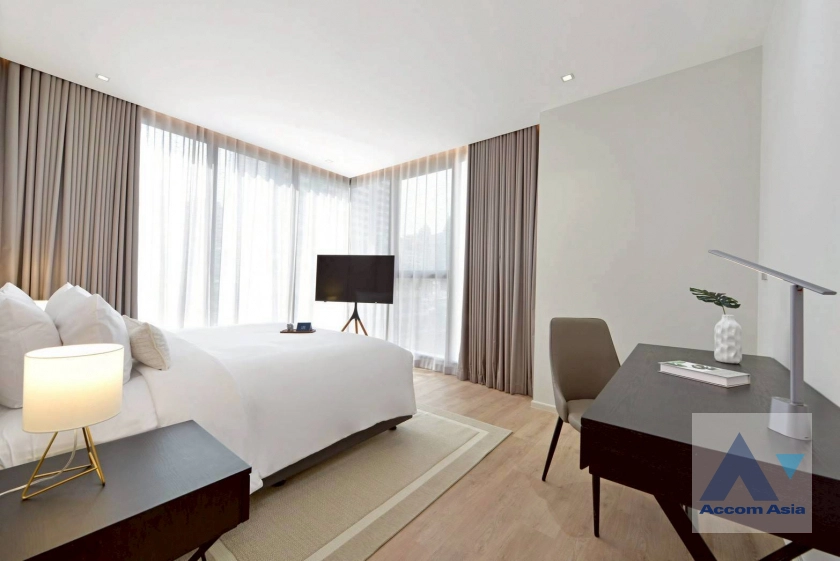 4  2 br Apartment For Rent in Sukhumvit ,Bangkok BTS Asok at New Modern Apartment 750m from Asok Interchange AA45030