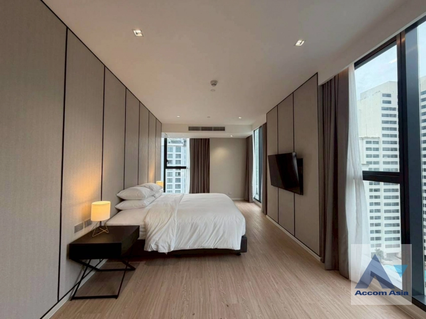 15  3 br Apartment for rent and sale in Sukhumvit ,Bangkok BTS Asok at New Modern Apartment 750m from Asok Interchange AA45031
