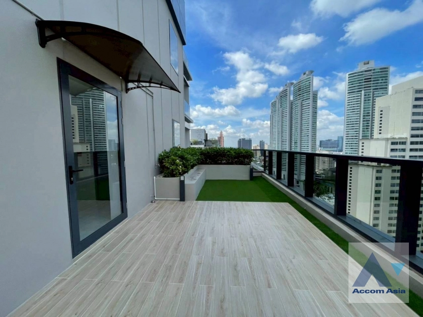 10  4 br Apartment for rent and sale in Sukhumvit ,Bangkok BTS Asok at New Modern Apartment 750m from Asok Interchange AA45032