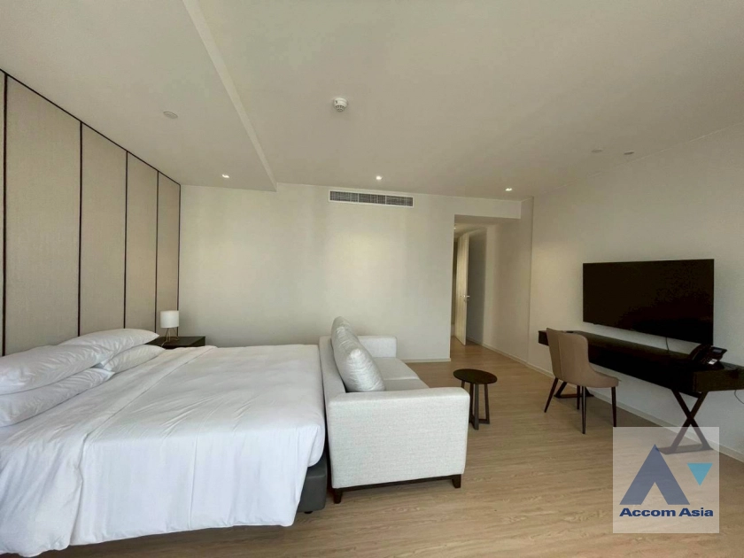 21  4 br Apartment for rent and sale in Sukhumvit ,Bangkok BTS Asok at New Modern Apartment 750m from Asok Interchange AA45032