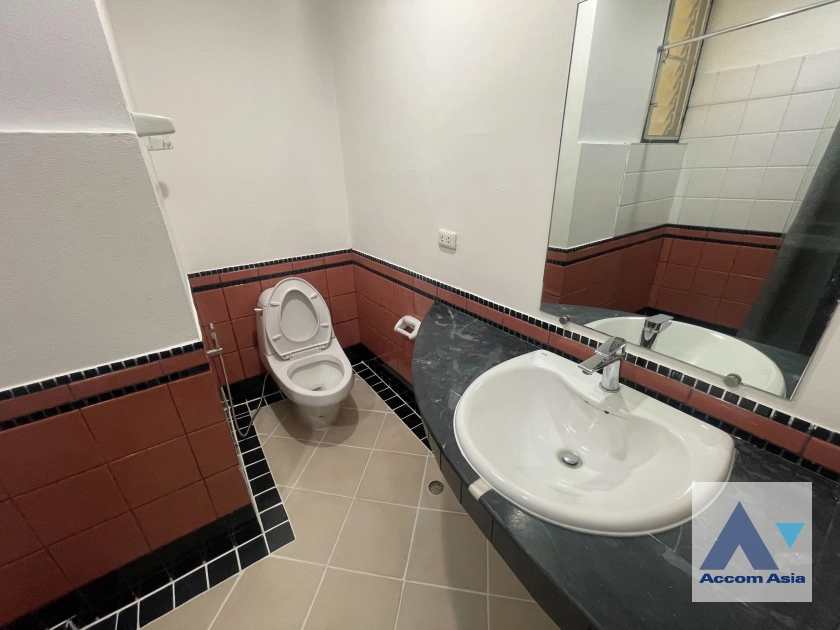 14  3 br Apartment For Rent in Sukhumvit ,Bangkok BTS Thong Lo at Pet-Friendly, Cozy and Serene Serviced Apartment in Thonglor AA45045