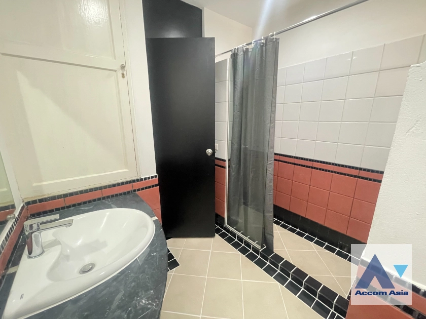 16  3 br Apartment For Rent in Sukhumvit ,Bangkok BTS Thong Lo at Pet-Friendly, Cozy and Serene Serviced Apartment in Thonglor AA45045