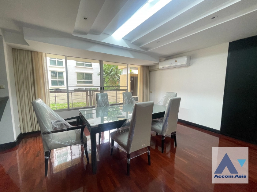 5  3 br Apartment For Rent in Sukhumvit ,Bangkok BTS Thong Lo at Pet-Friendly, Cozy and Serene Serviced Apartment in Thonglor AA45045