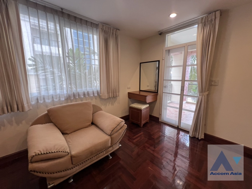  1  3 br Apartment for rent and sale in Sukhumvit ,Bangkok BTS Phrom Phong at Good maintained AA45046
