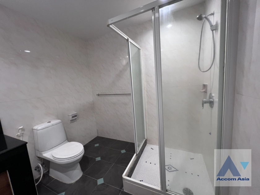 24  3 br Apartment for rent and sale in Sukhumvit ,Bangkok BTS Phrom Phong at Good maintained AA45046