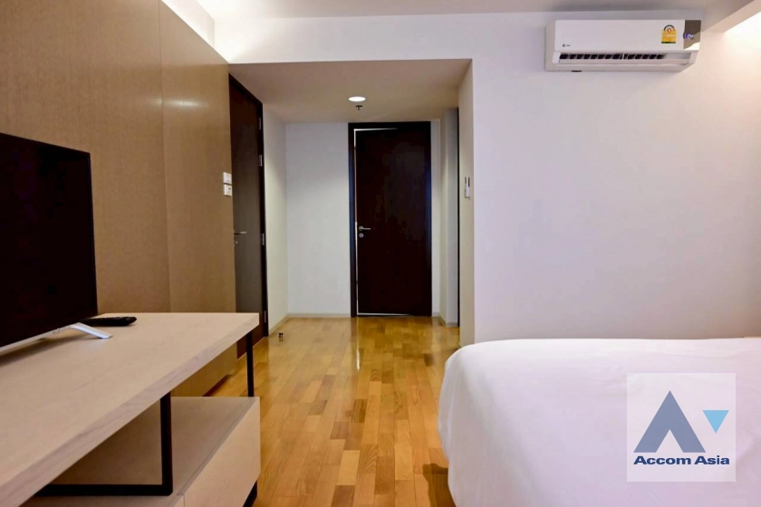 18  2 br Apartment for rent and sale in Sukhumvit ,Bangkok BTS Phrom Phong at Modern Apartment AA45048