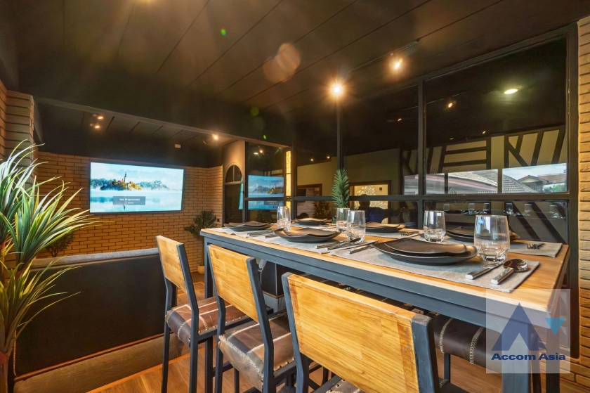 25  4 br House For Sale in Pattanakarn ,Bangkok  AA45050