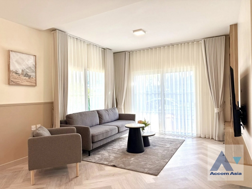 6  4 br House for rent and sale in Samutprakan ,Samutprakan  at Villaggio 3 Srinakarin Bangna AA45053