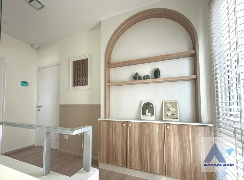 17  4 br House for rent and sale in Samutprakan ,Samutprakan  at Villaggio 3 Srinakarin Bangna AA45053