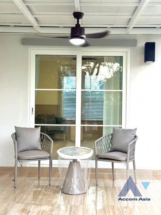 19  4 br House for rent and sale in Samutprakan ,Samutprakan  at Villaggio 3 Srinakarin Bangna AA45053