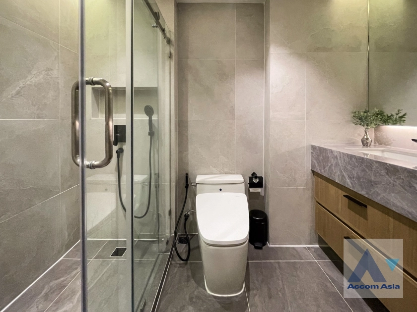 23  2 br Condominium For Sale in Sukhumvit ,Bangkok BTS Thong Lo at Noble Remix AA45054