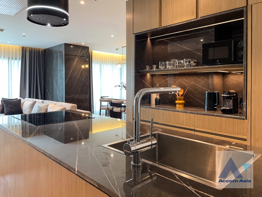 10  2 br Condominium For Sale in Sukhumvit ,Bangkok BTS Thong Lo at Noble Remix AA45054