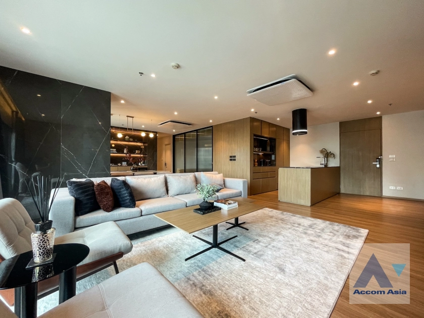 Corner Unit | Noble Remix Condominium  2 Bedroom for Sale BTS Thong Lo in Sukhumvit Bangkok