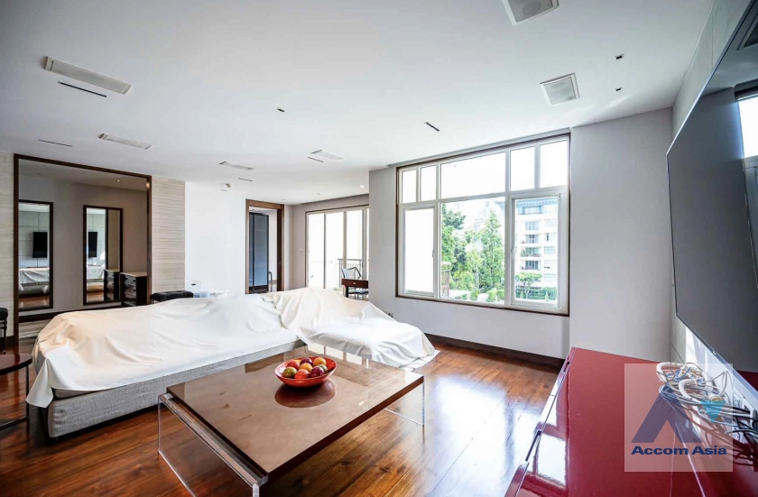 unit 2 Bedrooms  Condominium For Rent & Sale in Sathorn, Bangkok  near MRT Lumphini (AA45057)