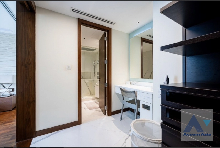 22  2 br Condominium for rent and sale in Sathorn ,Bangkok MRT Lumphini at Baan Nunthasiri AA45057