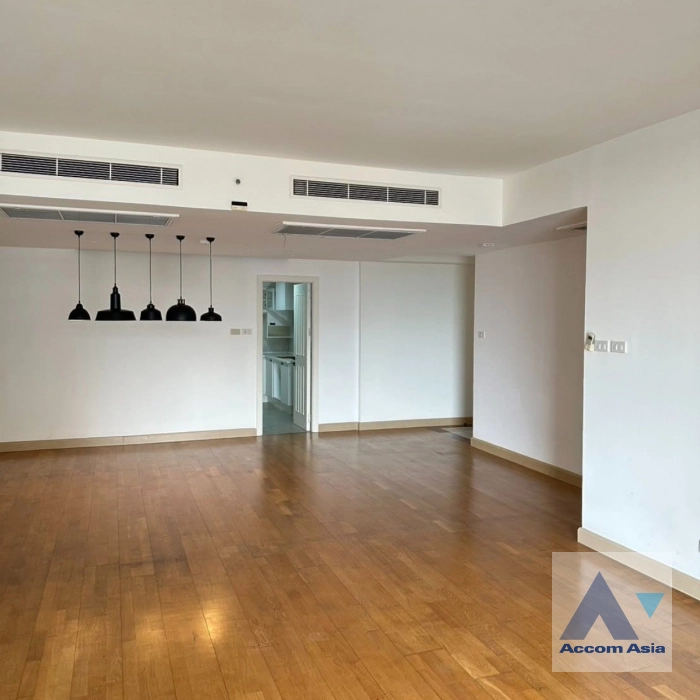 6  2 br Condominium For Sale in Ploenchit ,Bangkok BTS Ploenchit at All Seasons Mansion AA45059