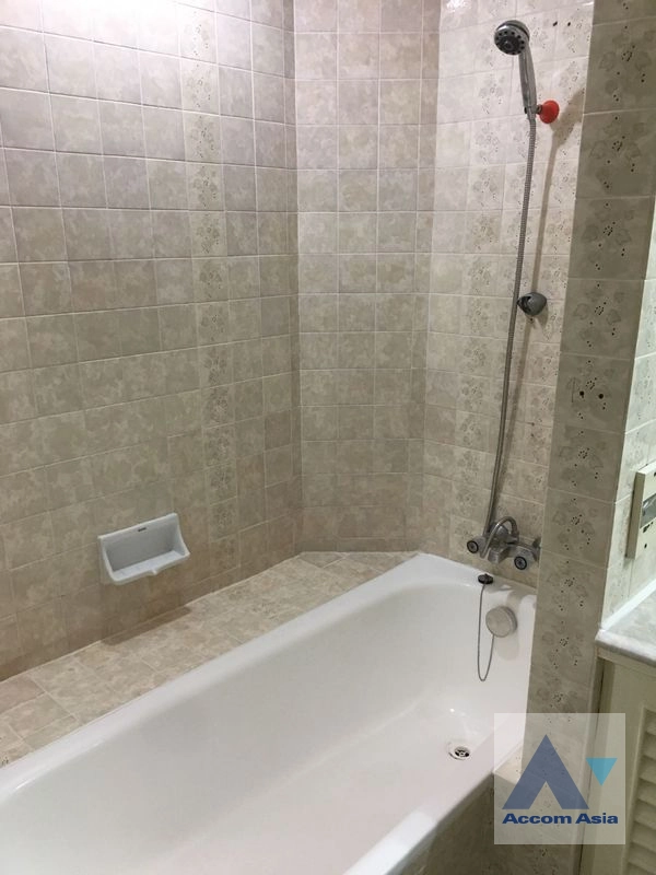 12  3 br Apartment for rent and sale in Sukhumvit ,Bangkok BTS Phrom Phong at Suite For Family AA45060