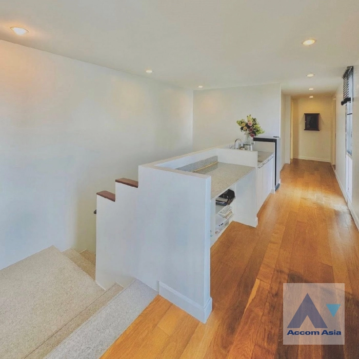 unit 3 Bedrooms  House For Sale in Krungthep Kreetha, Bangkok  (AA45061)