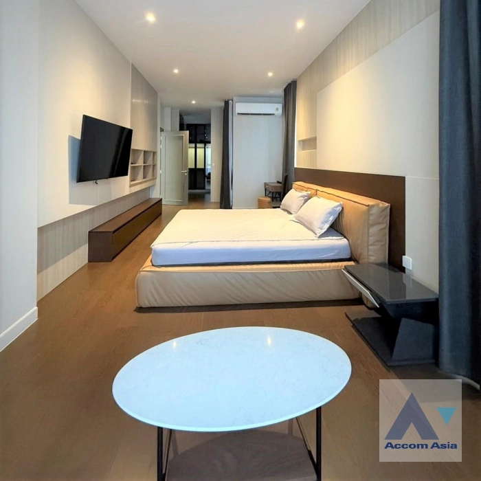 5  4 br House For Rent in Pattanakarn ,Bangkok ARL Ban Thap Chang at Malton Gates - Krungthep Kreetha AA45067