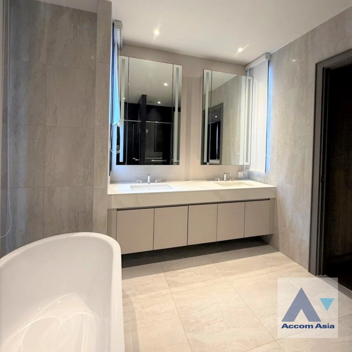 10  4 br House For Rent in Pattanakarn ,Bangkok ARL Ban Thap Chang at Malton Gates - Krungthep Kreetha AA45067