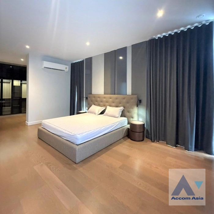 7  4 br House For Rent in Pattanakarn ,Bangkok ARL Ban Thap Chang at Malton Gates - Krungthep Kreetha AA45067