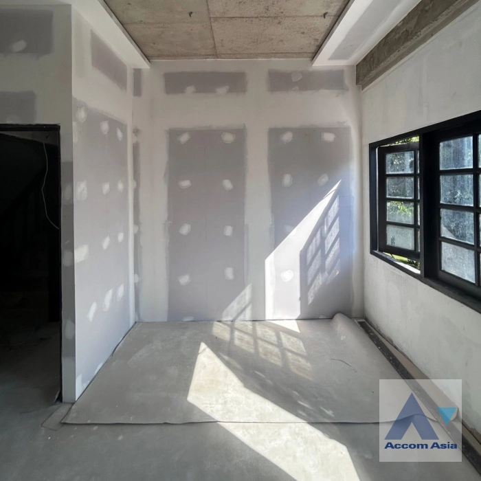 6  5 br Townhouse for rent and sale in Sukhumvit ,Bangkok BTS Phrom Phong AA45071