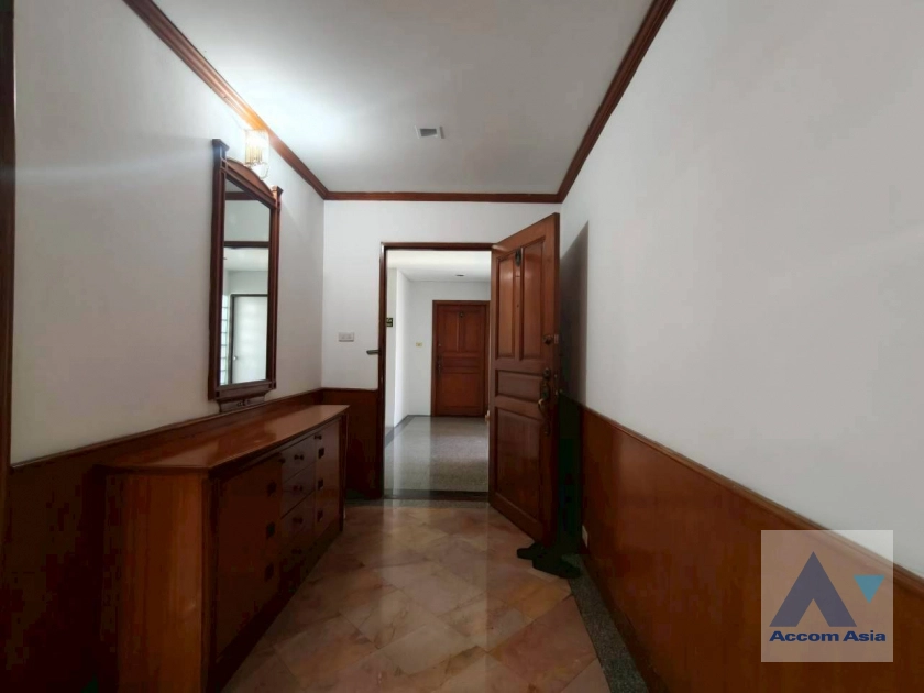 20  2 br Apartment For Rent in Sukhumvit ,Bangkok BTS Nana at Private Environment Space AA45073