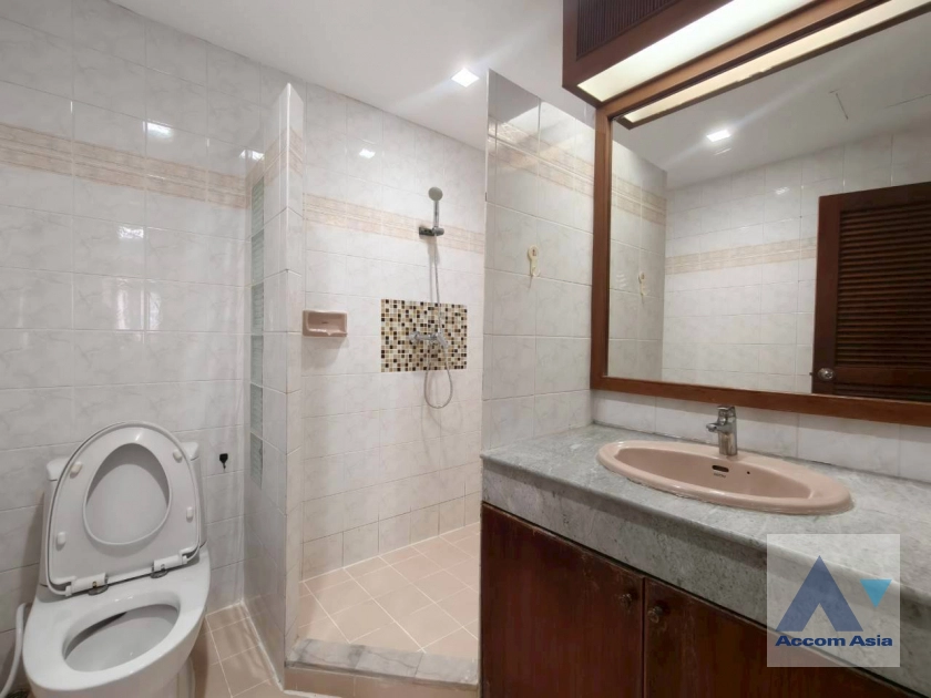 19  2 br Apartment For Rent in Sukhumvit ,Bangkok BTS Nana at Private Environment Space AA45073