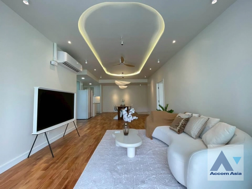 Newly renovated |  Wilshire Condominium  2 Bedroom for Sale & Rent BTS Phrom Phong in Sukhumvit Bangkok