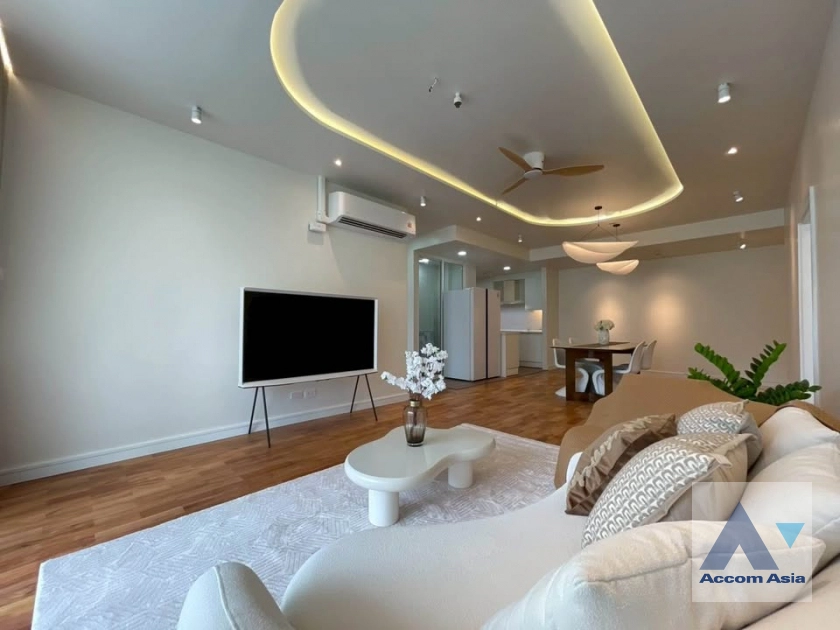 unitNewly renovated |  2 Bedrooms  Condominium For Rent & Sale in Sukhumvit, Bangkok  near BTS Phrom Phong (AA45094)
