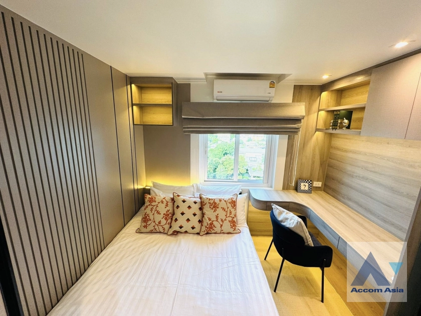 14  3 br Condominium For Rent in Sathorn ,Bangkok BTS Chong Nonsi - BRT Nararam 3 at Fortune Condo Town AA45097