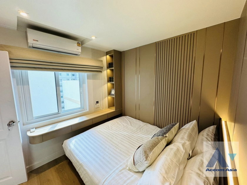 16  3 br Condominium For Rent in Sathorn ,Bangkok BTS Chong Nonsi - BRT Nararam 3 at Fortune Condo Town AA45097