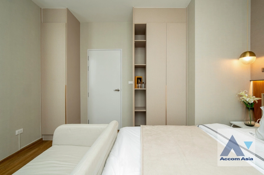 11  3 br Townhouse for rent and sale in Samutprakan ,Samutprakan  at House AA45104