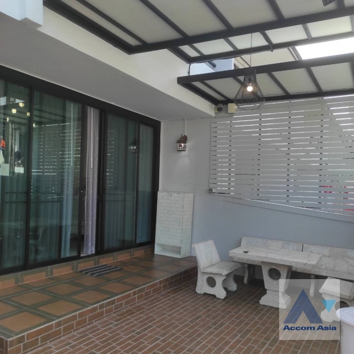 7  2 br Townhouse for rent and sale in Sukhumvit ,Bangkok BTS Phra khanong at Moo Baan Klongtan Nivet AA45106