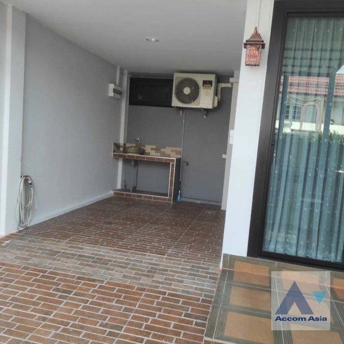 8  2 br Townhouse for rent and sale in Sukhumvit ,Bangkok BTS Phra khanong at Moo Baan Klongtan Nivet AA45106