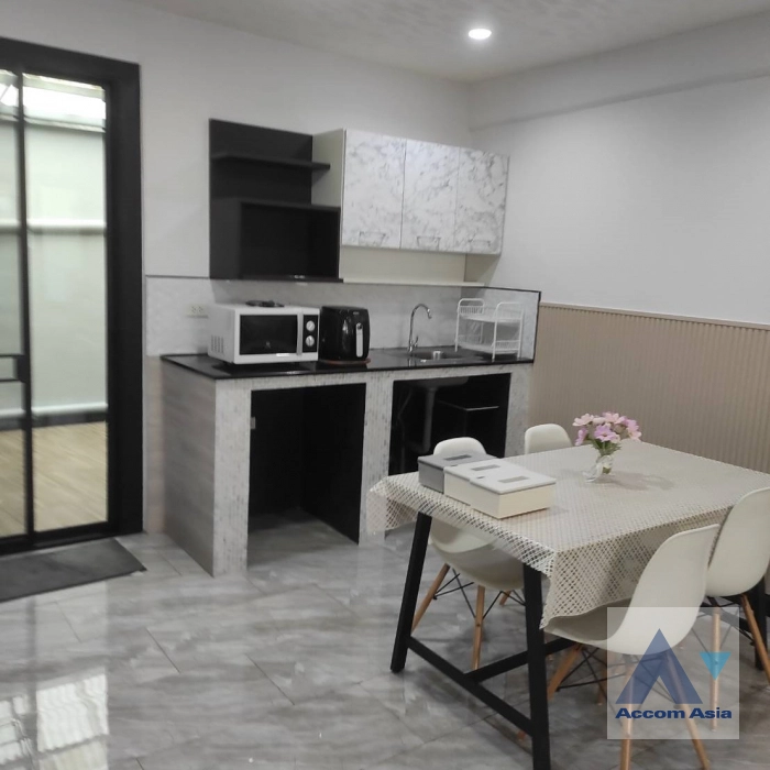 townhouse for rent in Sukhumvit, Bangkok Code AA45106