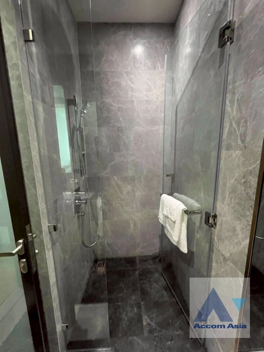 7  2 br Condominium for rent and sale in Ploenchit ,Bangkok BTS Chitlom at 28 Chidlom AA45109