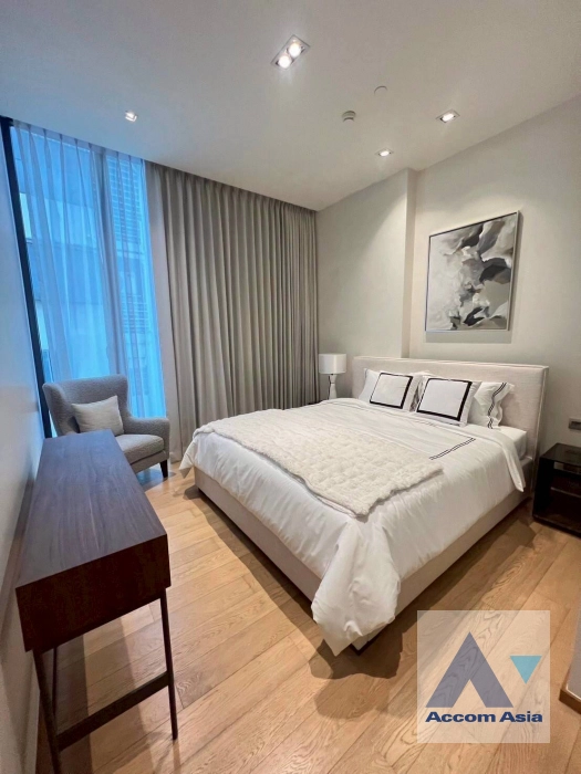unit 2 Bedrooms  Condominium For Rent & Sale in Ploenchit, Bangkok  near BTS Chitlom (AA45109)