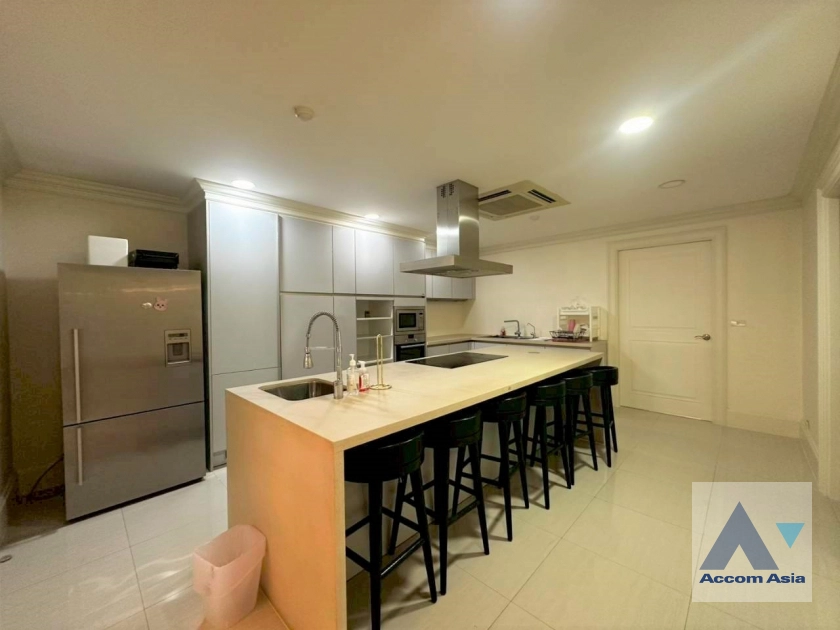 8  4 br Townhouse for rent and sale in Sukhumvit ,Bangkok BTS Thong Lo AA45115