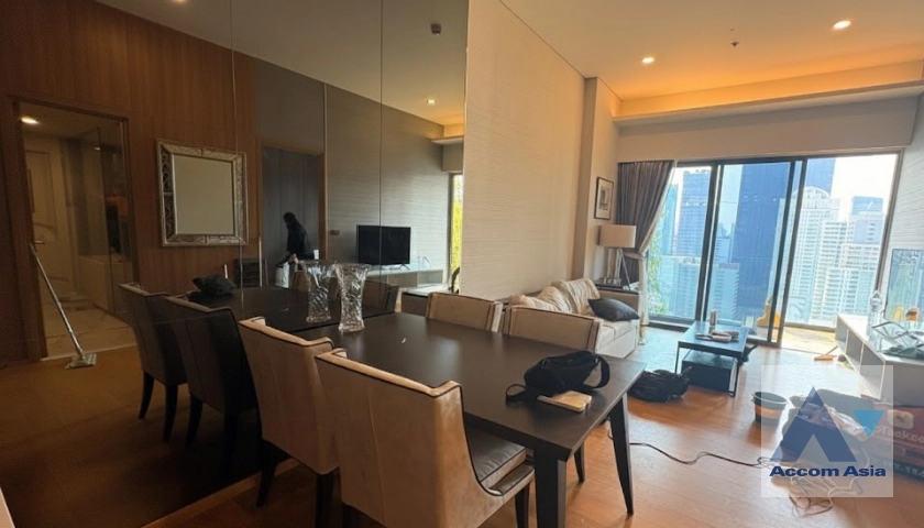 unit 2 Bedrooms  Condominium For Rent in Sukhumvit, Bangkok  near BTS Phrom Phong - MRT Sukhumvit (AA45116)